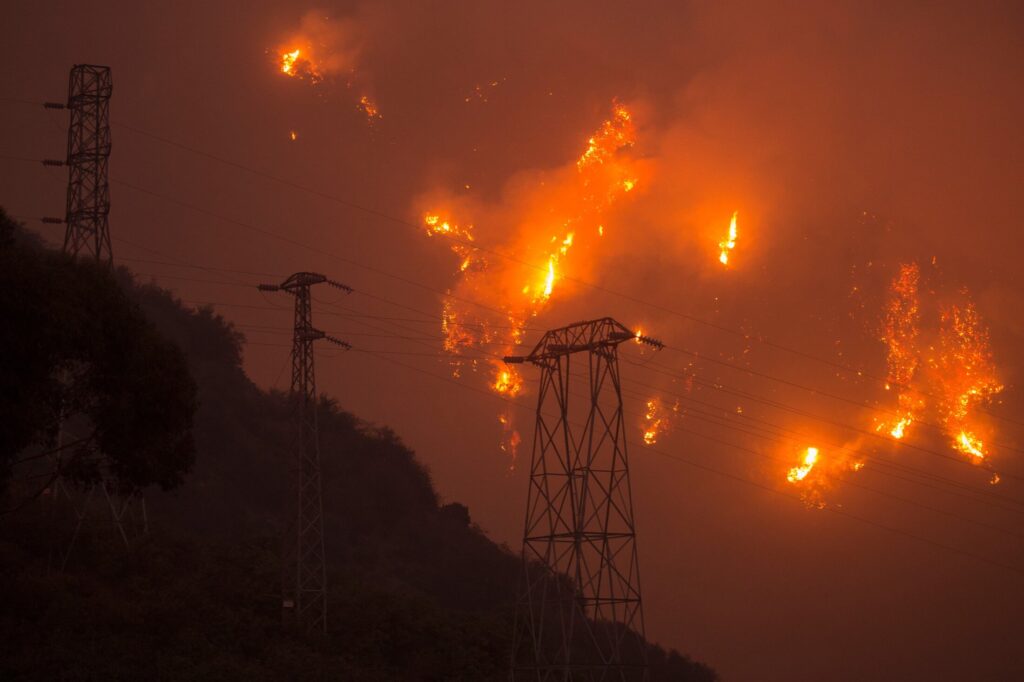 Shifting power operations to reduce wildfires